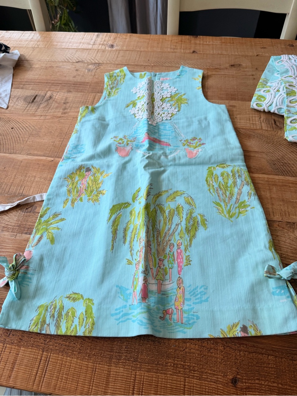 Lilly Pulitzer Originals Dress Size 8 Aqua Tropical Scene Lace Neck Girls